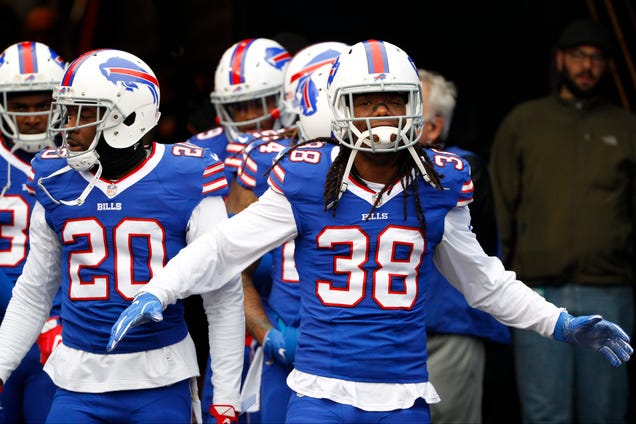 ‘missing’-former-nfl-player-sergio-brown-is-posting-bizarre-videos-from-mexico-following-his-mother’s-murder