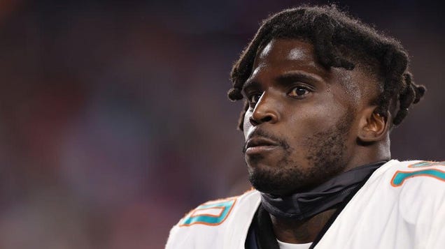 the-case-for-tyreek-hill-as-midseason-nfl-mvp