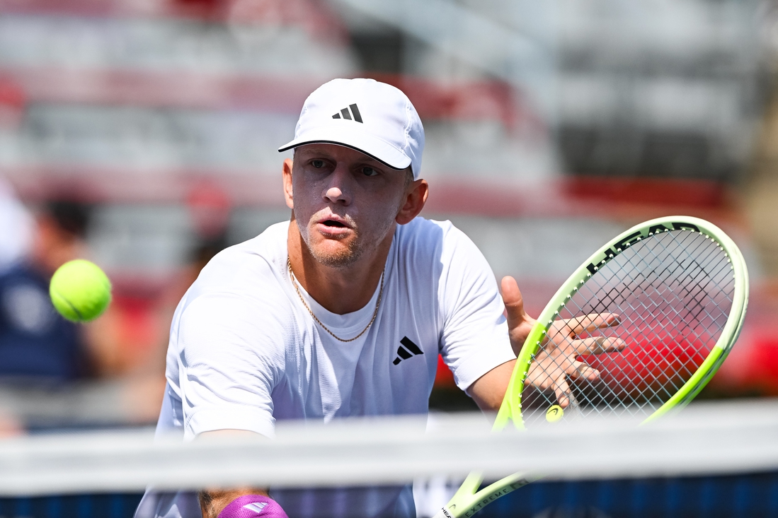 alejandro-davidovich-fokina-upsets-daniil-medvedev-in-montreal